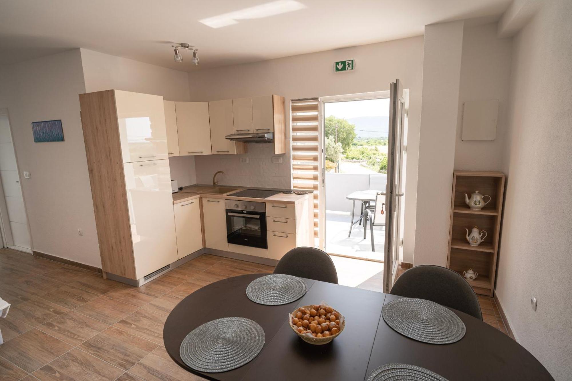 Pave&Ema Apartman Konjevrate Esterno foto